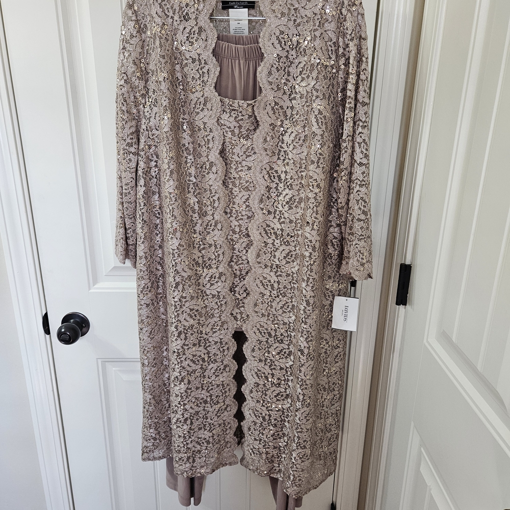 R & M Richards Lace Overlay Dress - Cream